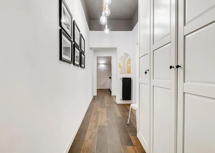 Bdc - The Boss: Stunning 2-bdr @termini Apartment Rom