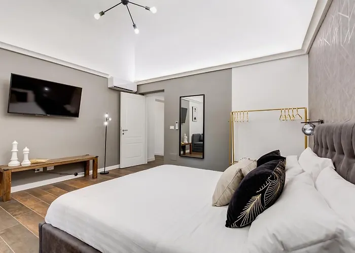 Apartment Bdc - The Boss: Stunning 2-bdr @termini Rom
